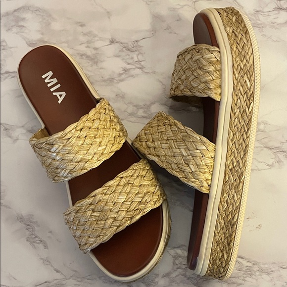 MIA Shoes - MIA Women's Kady Braided Raffia Platform Slide Sandals